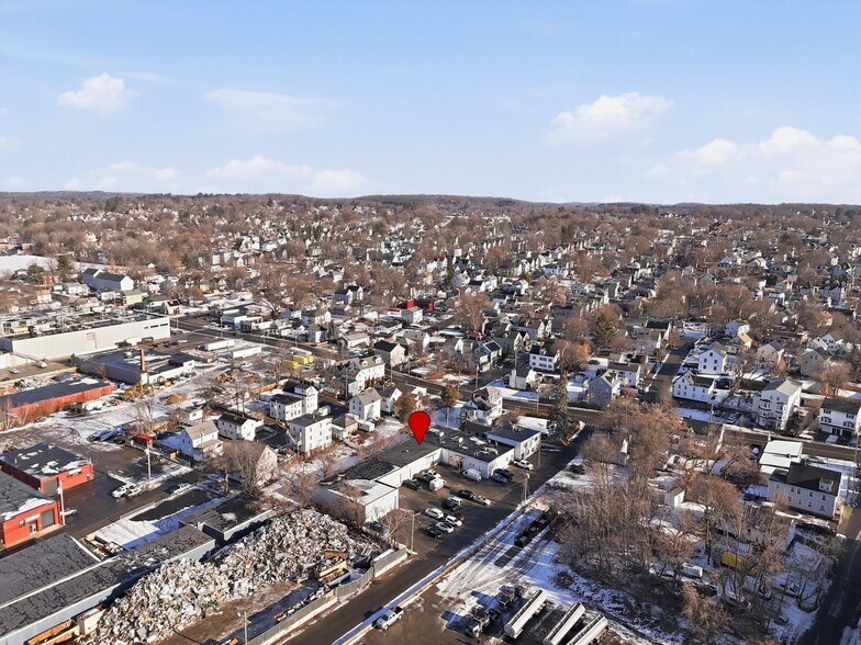 7 Stewart St, Haverhill, MA à louer - Photo principale – Image 1 sur 38