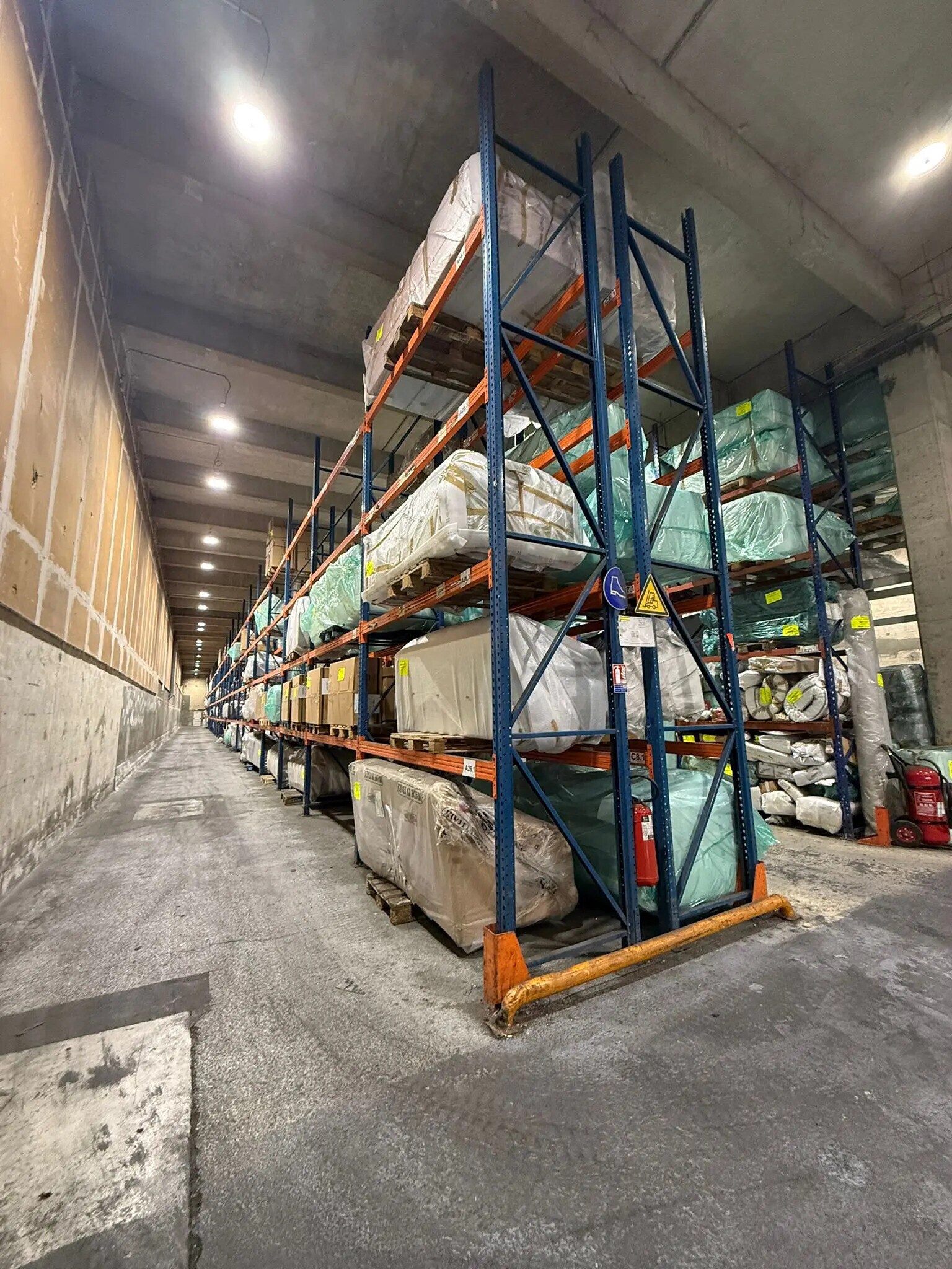 Industriel/Logistique dans Sarcelles à vendre Photo de l’immeuble– Image 1 sur 6