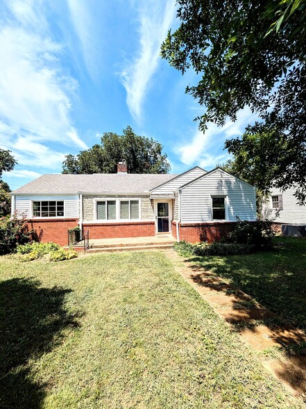 401 W Grand Ave, Muscle Shoals, AL à vendre - Photo principale – Image 1 sur 20