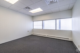 330 2nd Ave S, Minneapolis, MN à vendre Photo intérieure– Image 2 sur 15