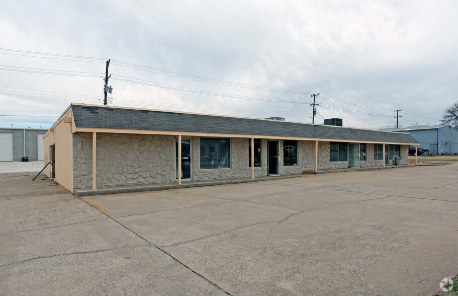 45 NE 50th St, Oklahoma City, OK à louer - Photo principale – Image 1 sur 11