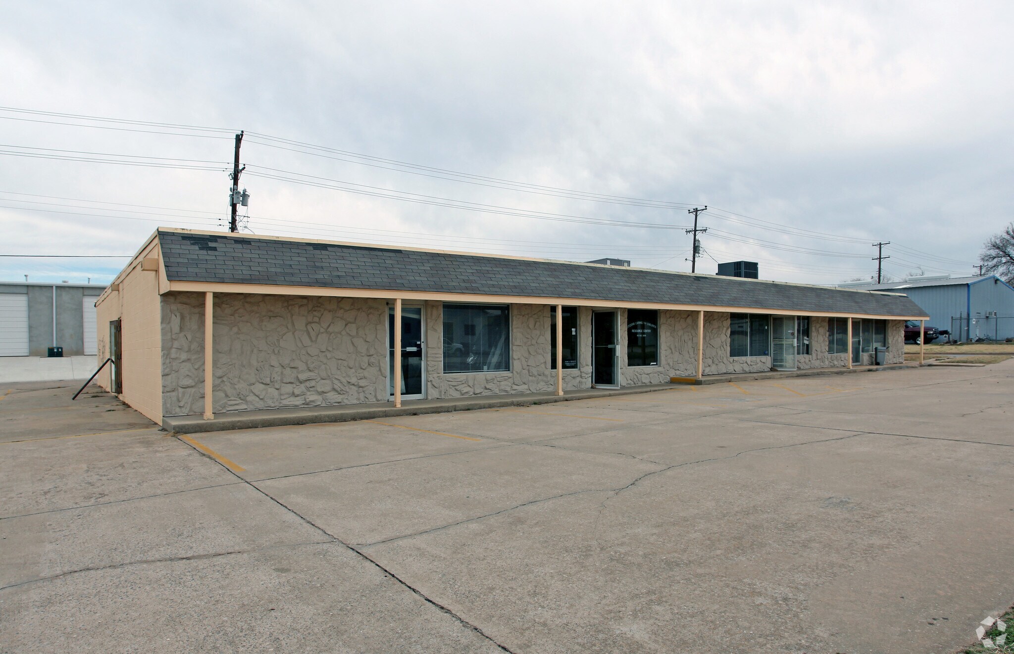 45 NE 50th St, Oklahoma City, OK à louer Photo principale– Image 1 sur 12