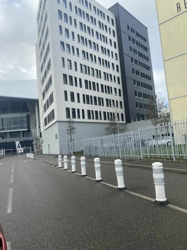 Plus de détails pour Bureau à louer