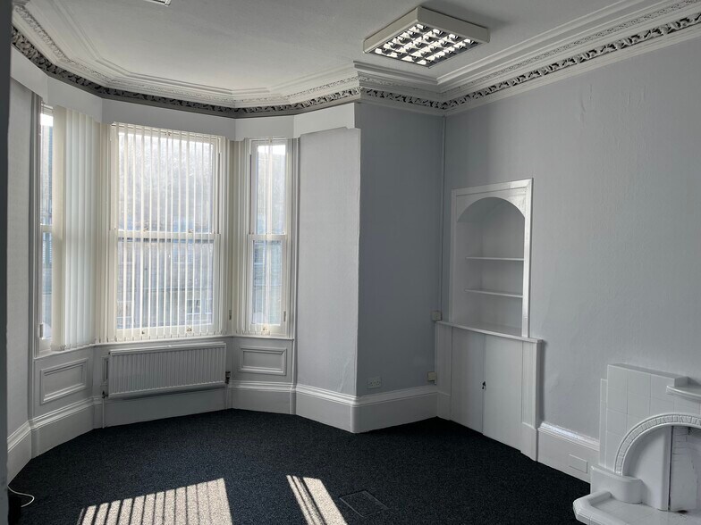 67 Bank St, Lochgelly à vendre - Photo de l’immeuble – Image 2 sur 5