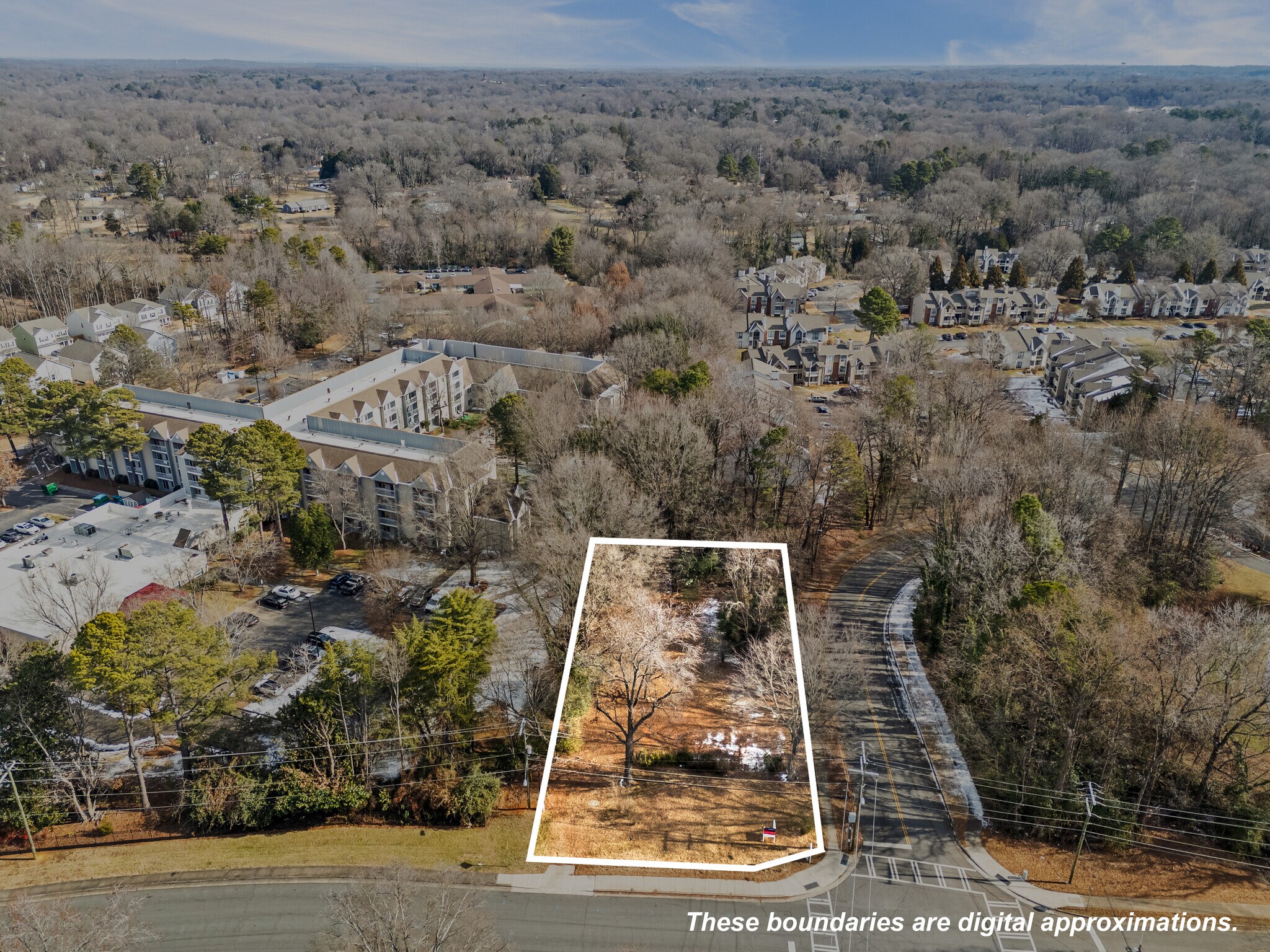 5937 Hollyfield Dr, Charlotte, NC à vendre Photo principale– Image 1 sur 13