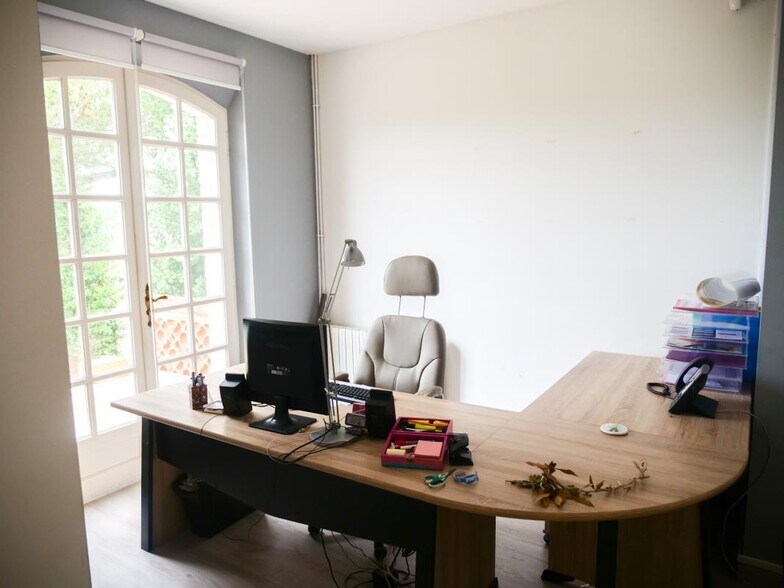 Bureau dans Montauban à vendre - Photo intérieure – Image 2 sur 6