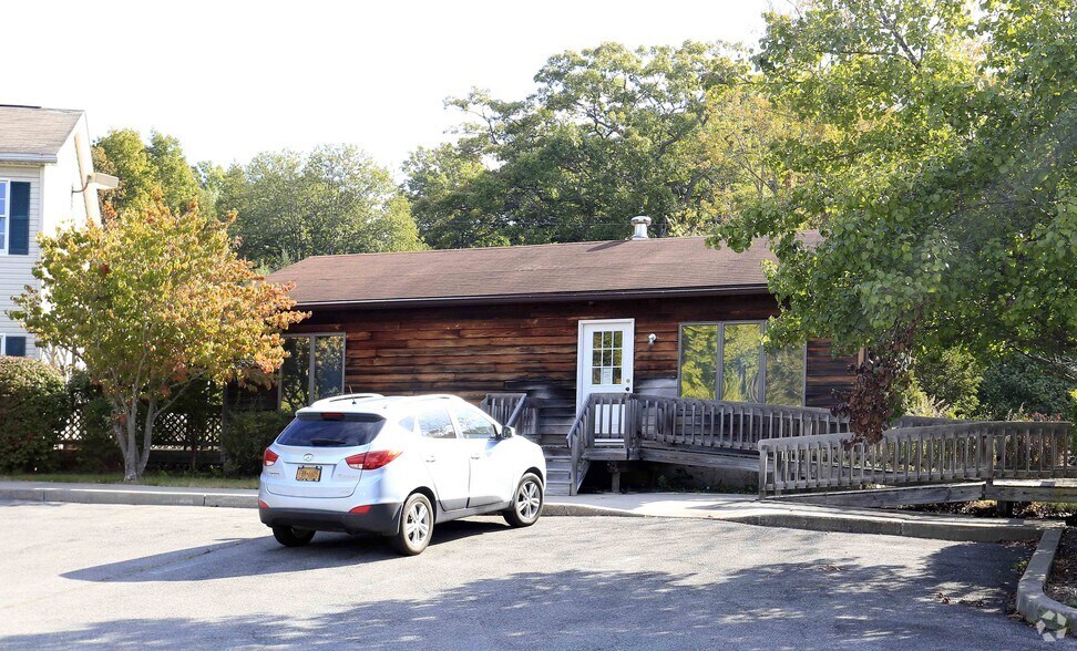 2290 State Route 208, Montgomery, NY à vendre - Photo principale – Image 1 sur 3