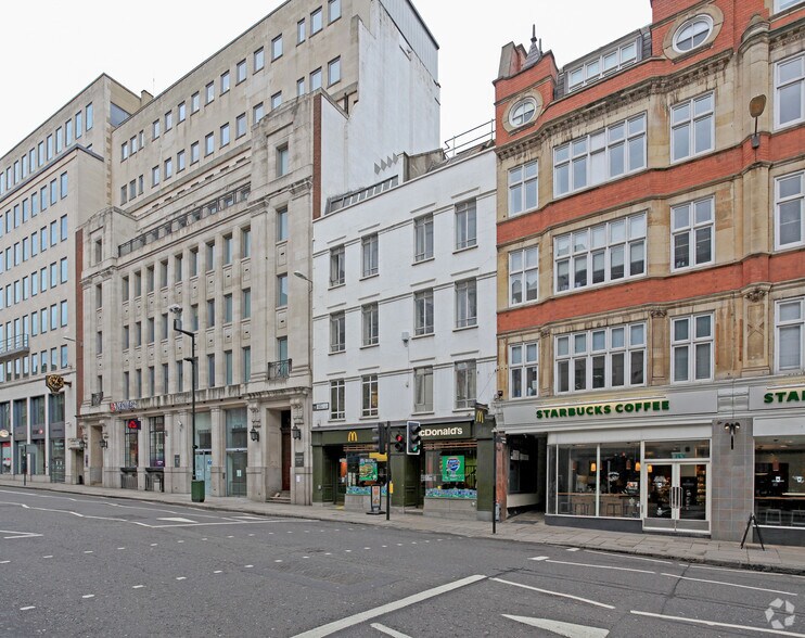 152-153 Fleet St, Londres à louer - Photo de l’immeuble – Image 3 sur 3