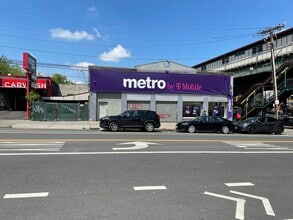 3201-3211 White Plains Rd, Bronx, NY à louer Photo intérieure– Image 2 sur 7