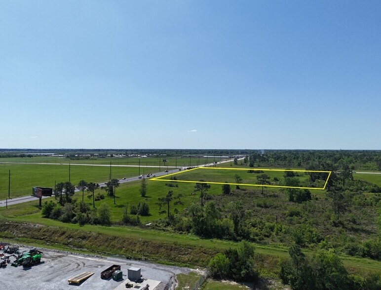 E McNeese, Lake Charles, LA à vendre - Photo de l’immeuble – Image 2 sur 4