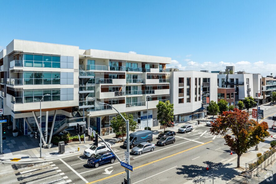 1625 Lincoln Blvd, Santa Monica, CA à louer - Photo de l’immeuble – Image 3 sur 3