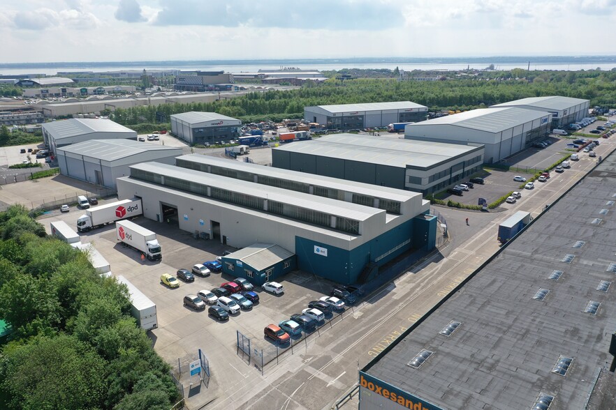 1 Spitfire Rd, Liverpool à louer - Photo de l’immeuble – Image 1 sur 4