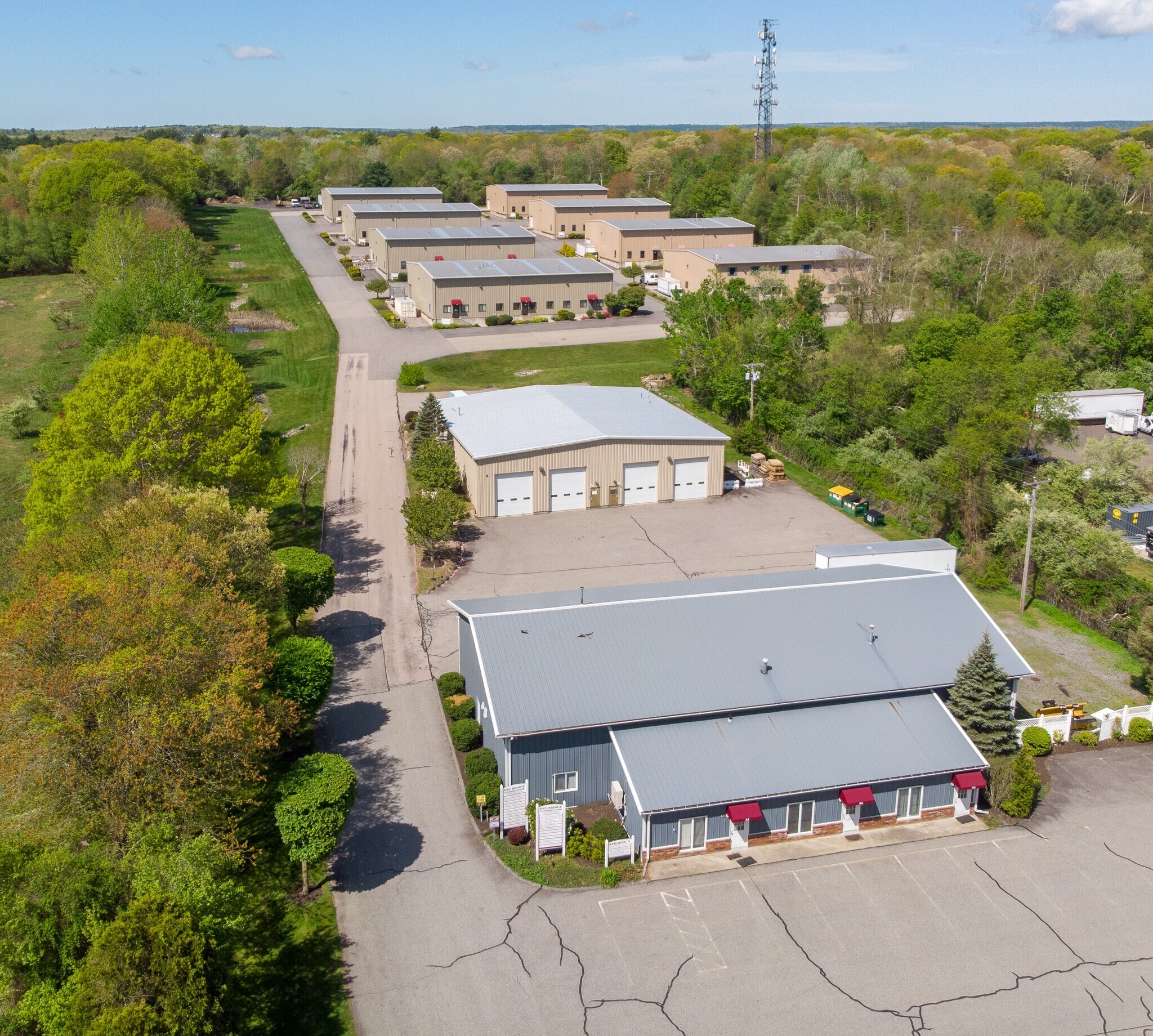 376 Dry Bridge Rd, North Kingstown, RI à louer Aérien– Image 1 sur 5