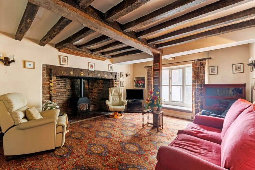 396 Pound St, Petworth à vendre - Photo de l’immeuble – Image 3 sur 11