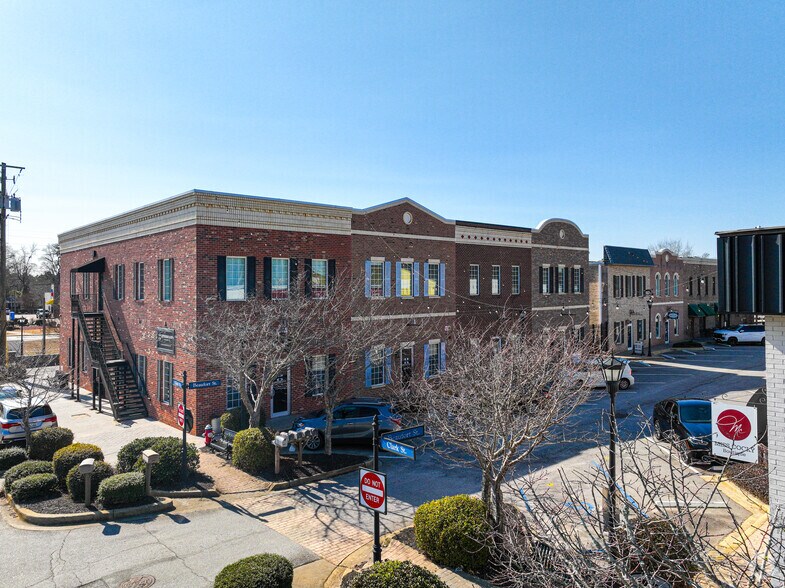105 Beaufort St, Chapin, SC à louer - Photo principale – Image 1 sur 2