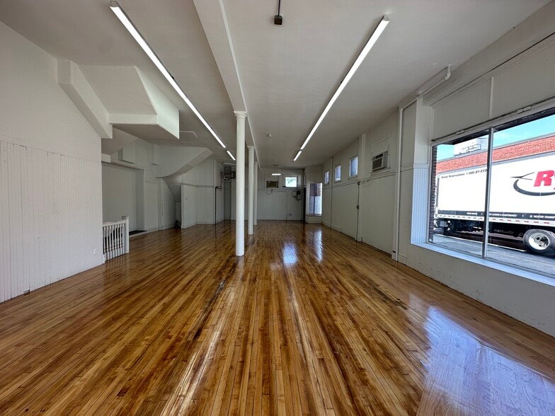 443-455 Moody St, Waltham, MA à louer - Photo de l’immeuble – Image 3 sur 13