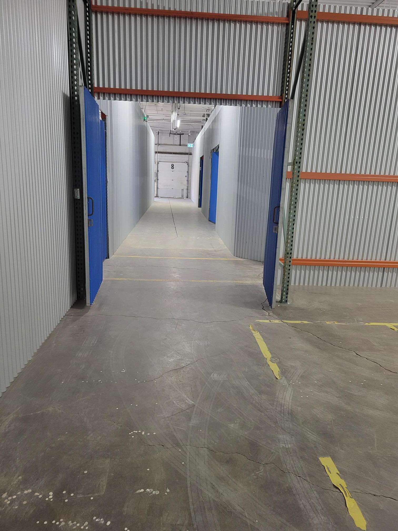 724 Caledonia Rd, Toronto, ON à louer Photo intérieure– Image 1 sur 5