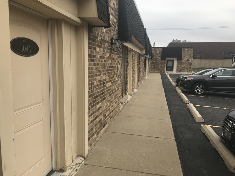 3605 Woodhead Dr, Northbrook, IL à louer - Autre – Image 2 sur 7