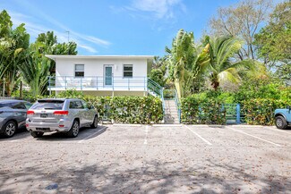 Plus de détails pour 625 NE 13th Ave, Fort Lauderdale, FL - Logement à vendre