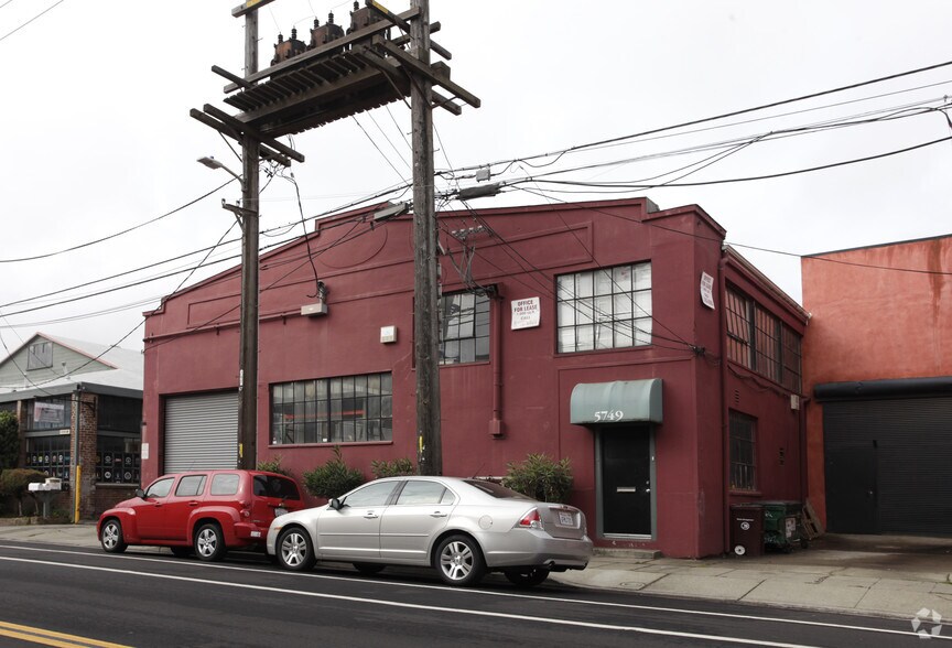 5749 Horton St, Emeryville, CA à louer - Photo de l’immeuble – Image 2 sur 7