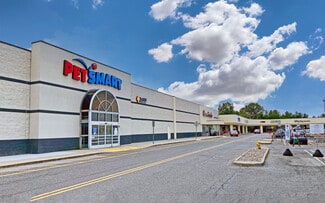 Plus de détails pour 88 Dunning Rd, Middletown, NY - Local commercial à louer