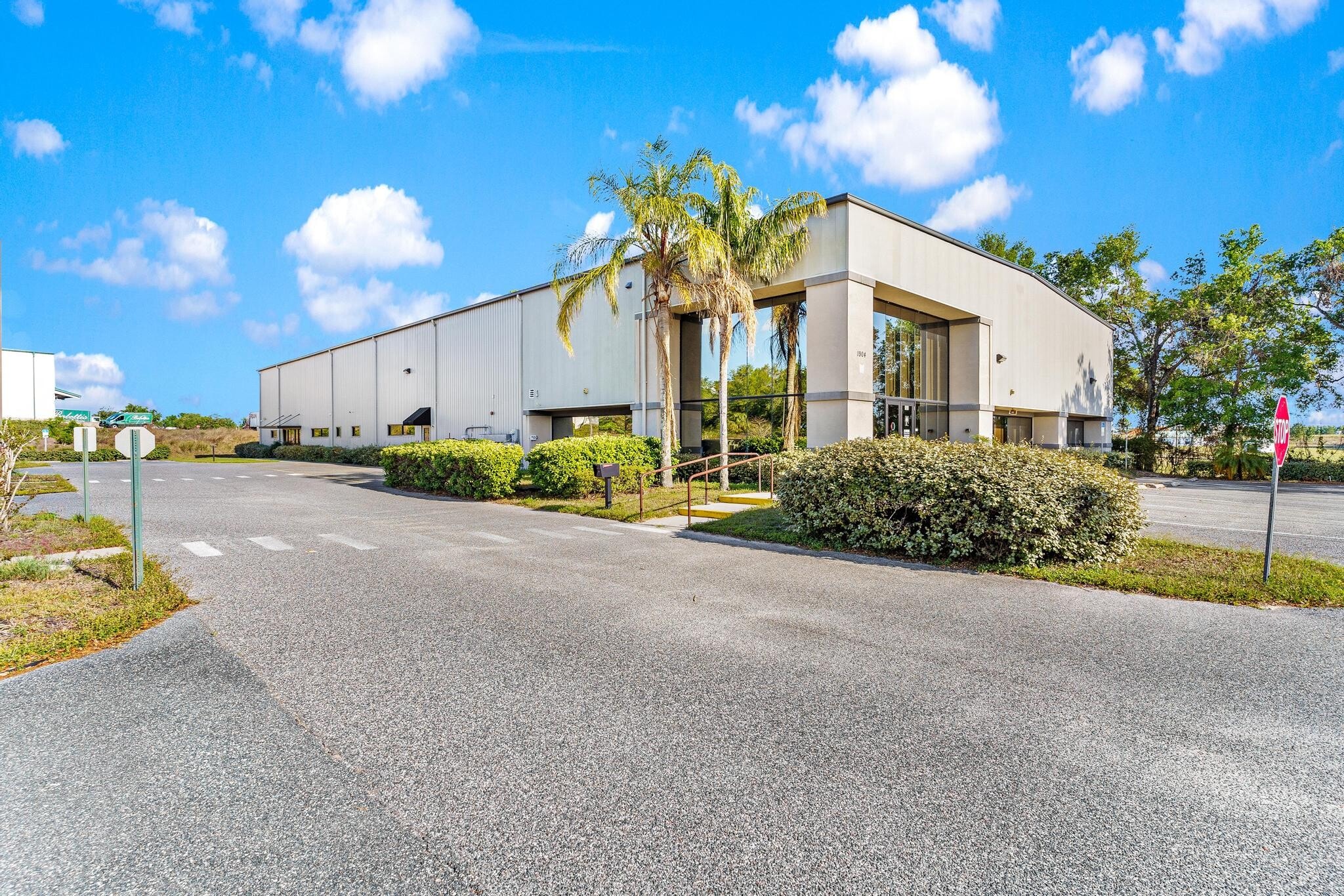 1904 Thomas Ave, Leesburg, FL à louer Photo intérieure– Image 1 sur 30