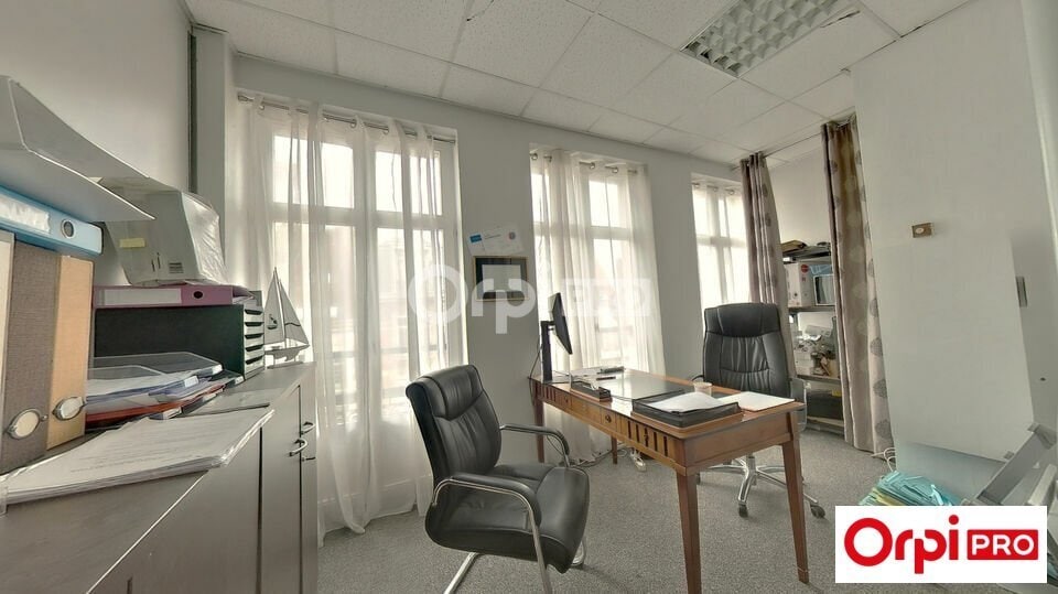 Bureau dans Lille à louer - Photo intérieure – Image 2 sur 3
