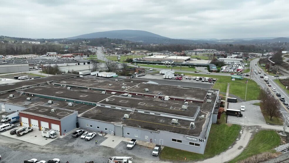 141 Innovation Dr, Duncansville, PA à louer - Vidéo sur l’annonce professionnelle – Image 2 sur 45