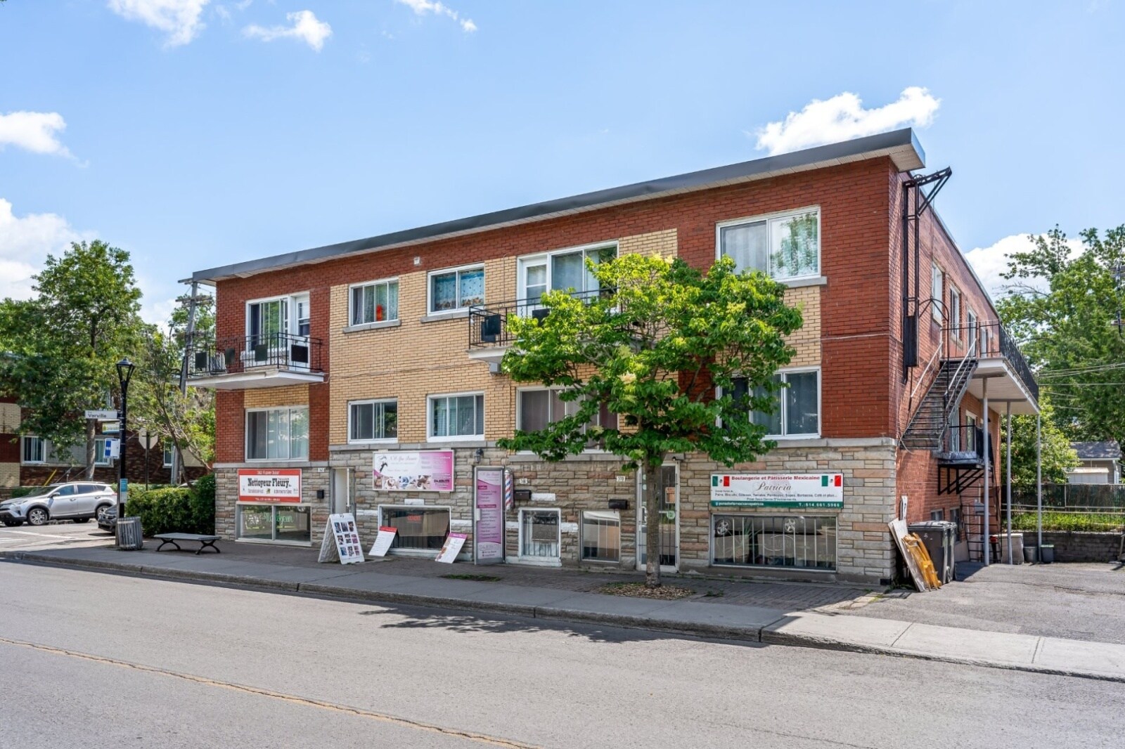 362-370 Rue Fleury O, Montréal, QC à vendre Photo principale– Image 1 sur 2