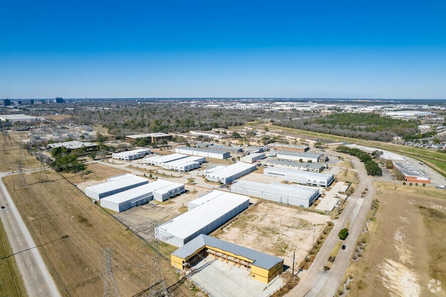 15311 Vantage Pky W, Houston, TX à louer - Aérien – Image 2 sur 4