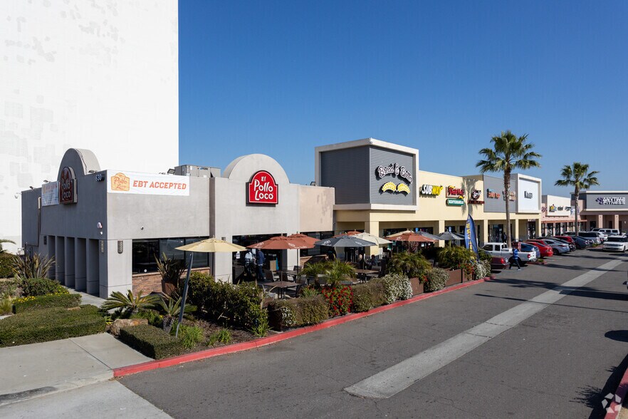 600 N Sepulveda Blvd, El Segundo, CA à louer - Photo de l’immeuble – Image 3 sur 10