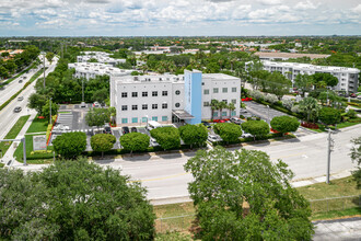 18300 NW 62nd Ave, Hialeah, FL - VUE AÉRIENNE  vue de carte