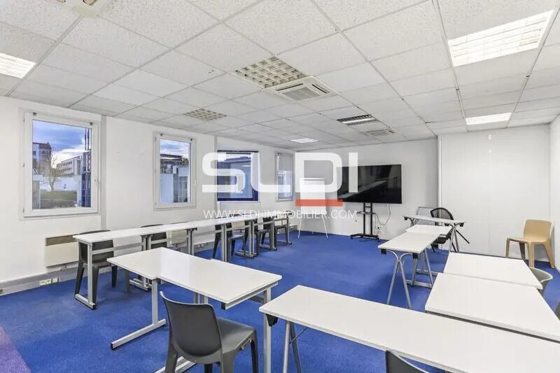 213 Rue De Gerland, Lyon à louer - Photo intérieure – Image 2 sur 12