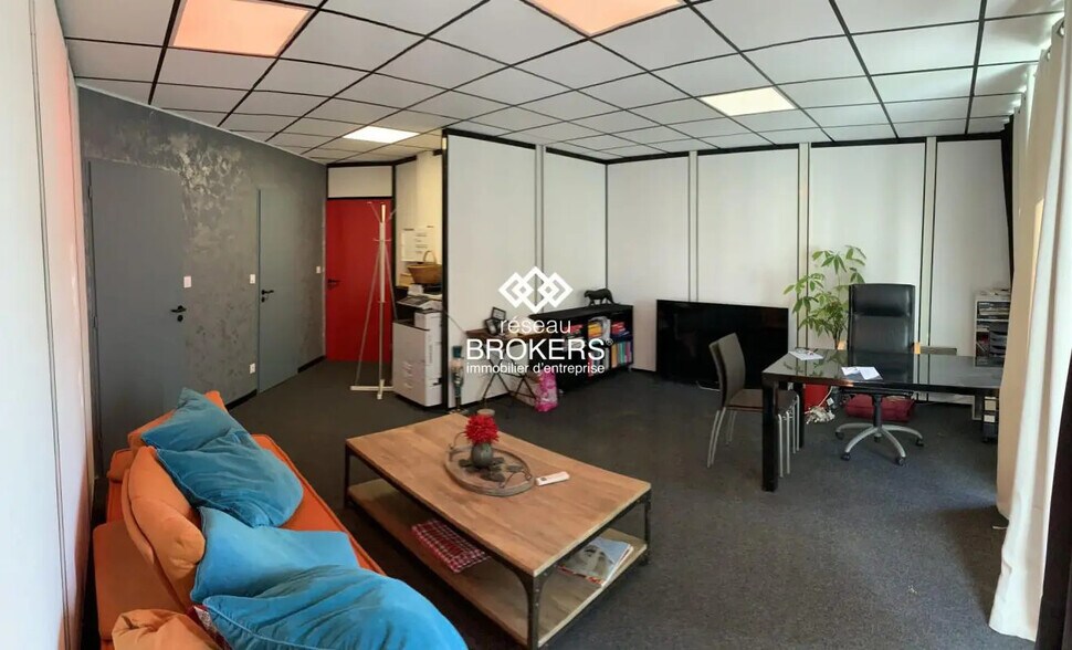 Bureau dans Saint-Martin-le-Vinoux à vendre - Photo intérieure – Image 2 sur 15