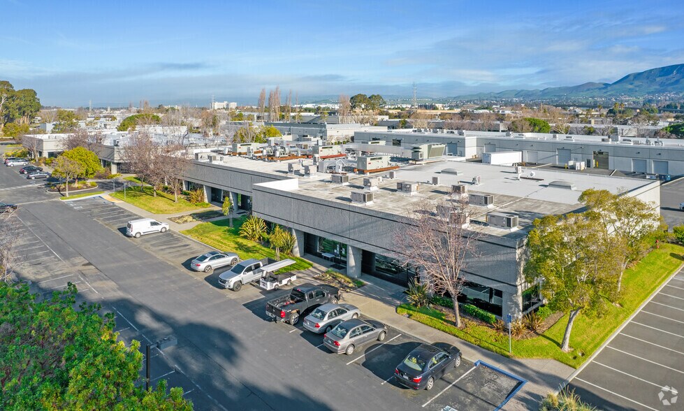 47444-47460 Fremont Blvd, Fremont, CA à louer - Photo de l’immeuble – Image 3 sur 4