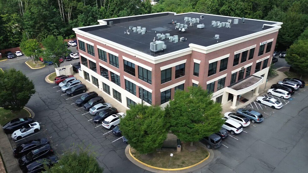 4001 Prince William Pky, Woodbridge, VA à louer - Vidéo sur l’annonce professionnelle – Image 2 sur 11