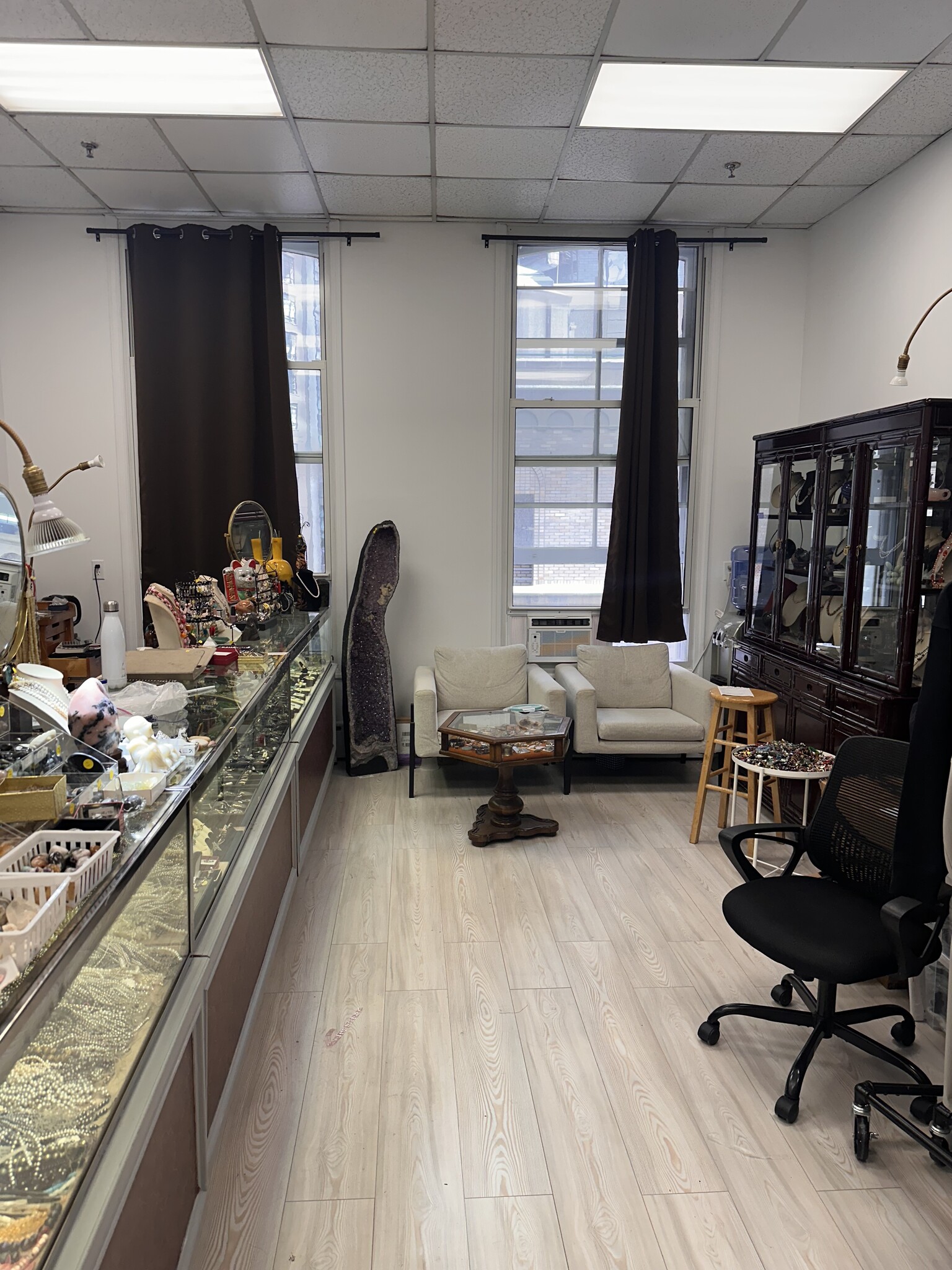 139 Fulton St, New York, NY à louer Photo intérieure– Image 1 sur 2