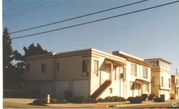6511 Central Ave, El Cerrito, CA à vendre - Photo de l’immeuble – Image 3 sur 4