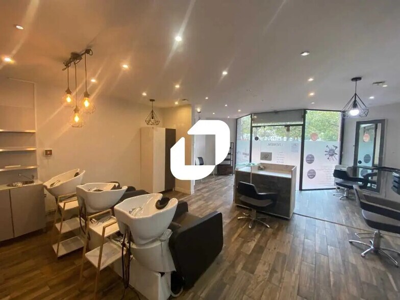 Bureau dans Cergy à louer - Photo de l’immeuble – Image 1 sur 5