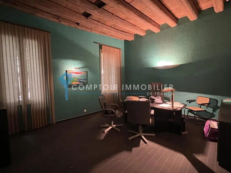 Bureau dans Beaucaire à louer - Photo intérieure – Image 2 sur 5