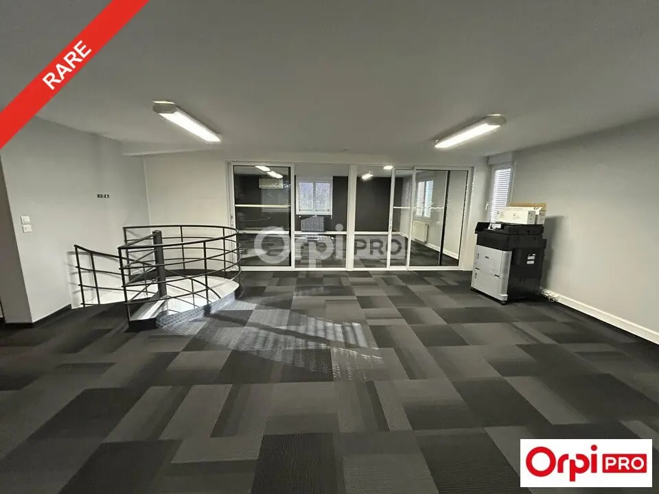 Bureau dans Pierrelatte à louer Photo intérieure– Image 1 sur 6