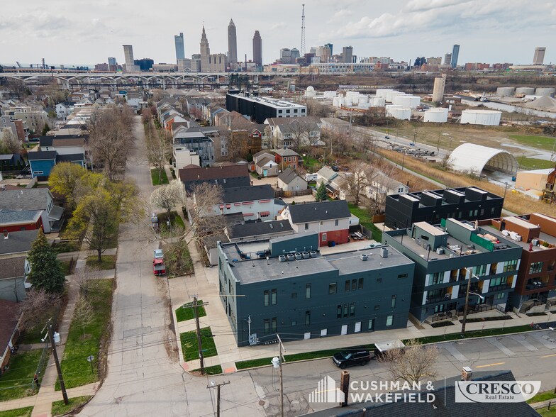 430 Jefferson Ave, Cleveland, OH à vendre - Photo de l’immeuble – Image 2 sur 3