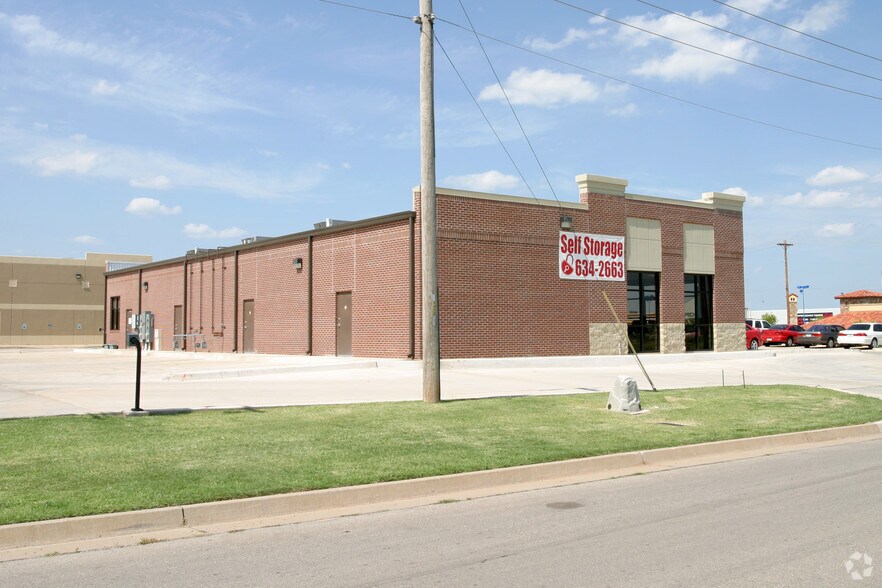 7825 S Walker Ave, Oklahoma City, OK à louer - Photo de l’immeuble – Image 3 sur 4