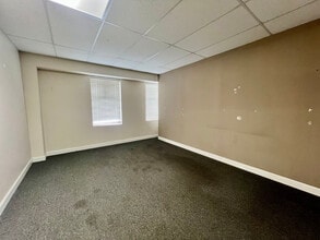 1000 Van Buren Ave, Indian Trail, NC à louer Photo intérieure– Image 1 sur 8