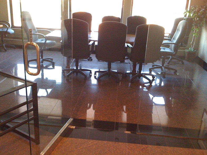 6650 N Northwest Hwy, Chicago, IL à louer - Photo intérieure – Image 3 sur 30