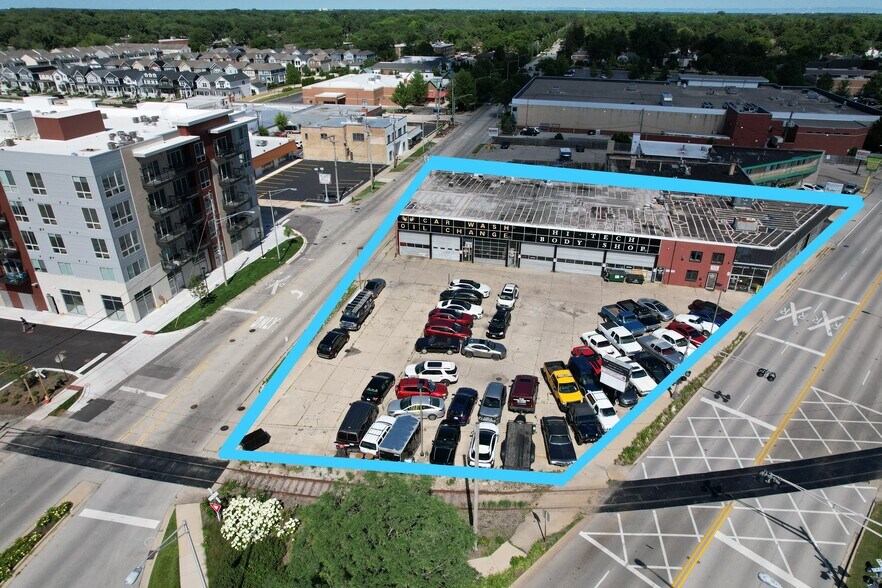 E Northwest Hwy, Arlington Heights, IL à vendre - Photo de l’immeuble – Image 2 sur 29