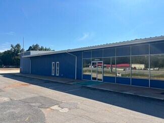 Plus de détails pour 8653 Pensacola Blvd, Pensacola, FL - Local commercial à louer