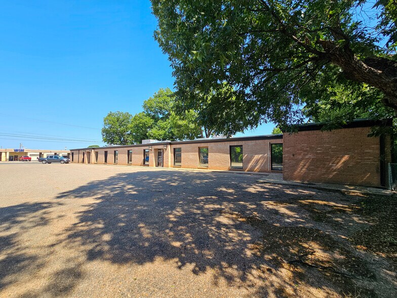 209 S Leggett Dr, Abilene, TX à vendre - Photo de l’immeuble – Image 3 sur 26