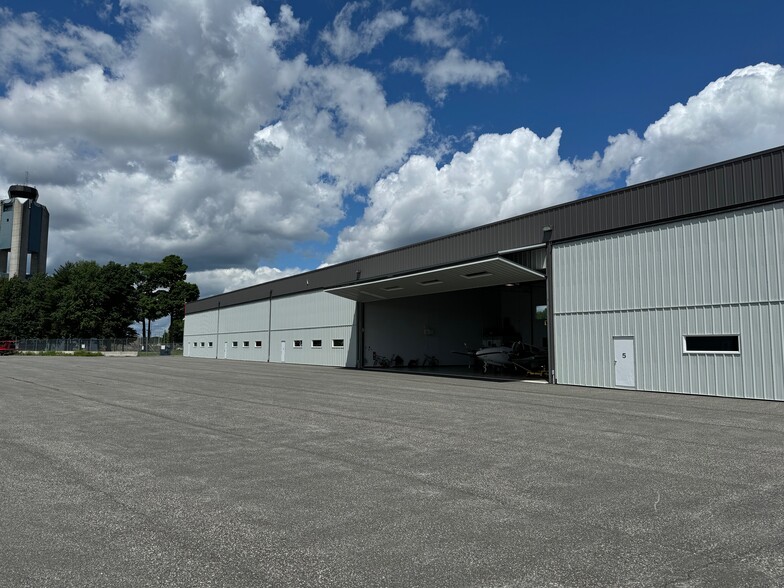 12555 Rue Service A-4, Mirabel, QC à vendre - Photo de l’immeuble – Image 2 sur 17