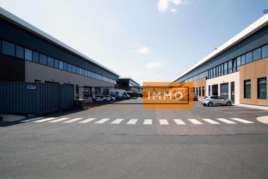 Industriel/Logistique dans Gennevilliers à louer - Photo de l’immeuble – Image 3 sur 7